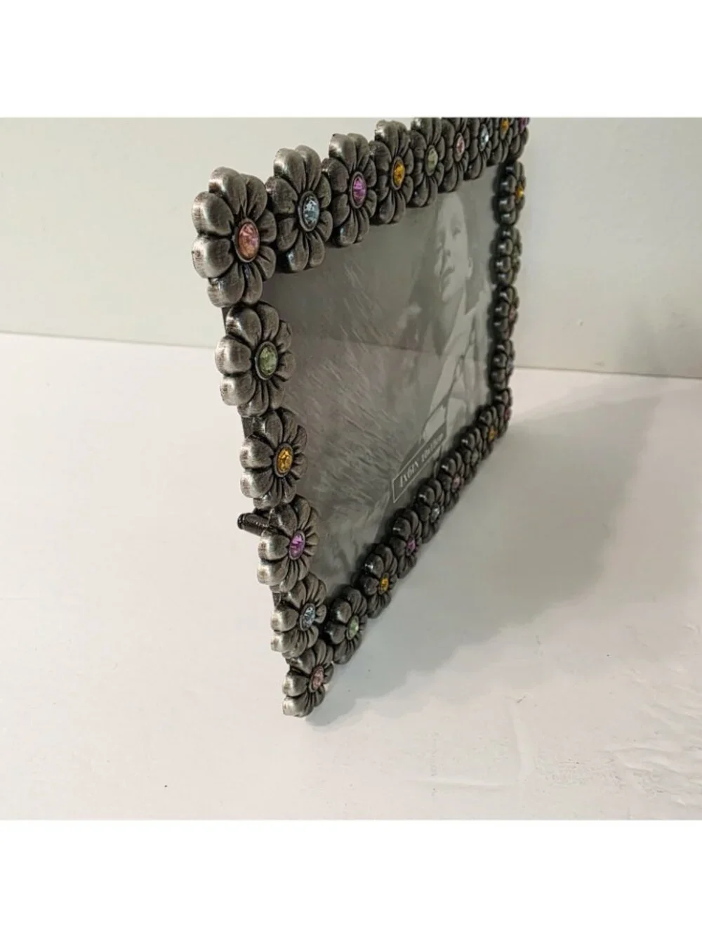 Vtg Floral Silver Tone Rhinestone Accent Free Standing Wall Photo Picture Frame